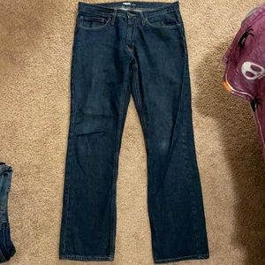 Old navy men’s jeans dark wash size 32 x 32
No flaws. Excellent used condition.